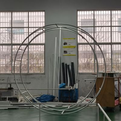 表示天井の旗の上の旗48inの展示会ブースの破裂音の広告
